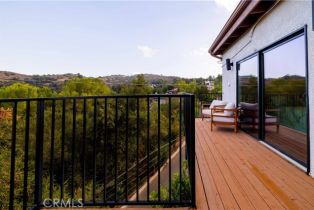 Single Family Residence, 4300 Camello rd, Woodland Hills, CA 91364 - 37