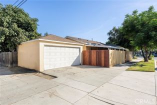 Single Family Residence, 301 Scott st, Long Beach, CA 90805 - 4