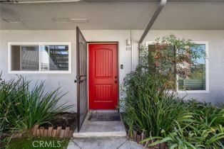 Condominium, 5530 Ackerfield ave, Long Beach, CA 90805 - 3