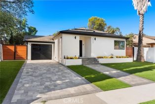 Single Family Residence, 5727 Newcastle ave, Encino, CA 91316 - 2