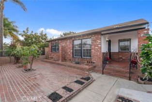 Single Family Residence, 1106  W 134th PL, Gardena, CA  Gardena, CA 90247