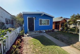 Single Family Residence, 1735 Chestnut ave, Long Beach, CA 90813 - 7