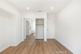 Single Family Residence, 1027 E 10th st, Long Beach, CA 90813 - 17