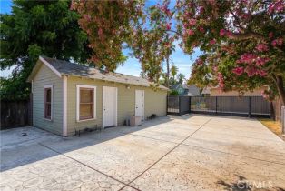 Single Family Residence, 4040 3rd st, Riverside, CA 92501 - 33