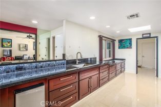 Condominium, 802 Via Zapata, Riverside, CA 92507 - 5