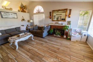 Single Family Residence, 24437 Trails End dr, Murrieta, CA 92562 - 5