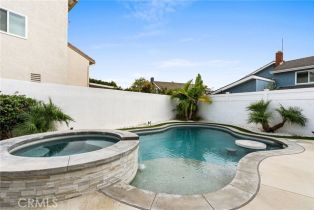 Single Family Residence, 17902 Bolton cir, Huntington Beach, CA 92649 - 39