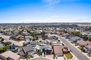 Single Family Residence, 17902 Bolton cir, Huntington Beach, CA 92649 - 51