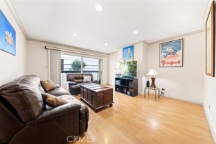 Condominium, 333 Burchett st, Glendale, CA 91203 - 20