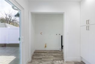 Single Family Residence, 3849 Mayfield ave, Glendale, CA 91214 - 18