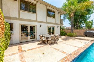 Single Family Residence, 11574 Yarmouth ave, Granada Hills, CA 91344 - 5