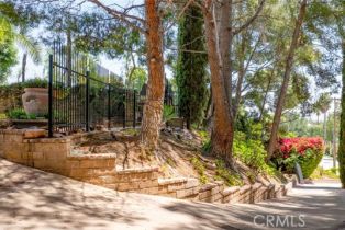 Single Family Residence, 11574 Yarmouth ave, Granada Hills, CA 91344 - 52