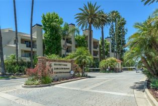 Condominium, 5500 Owensmouth AVE, CA  , CA 91367