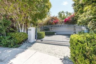 Single Family Residence, 15589 Briarwood dr, Sherman Oaks, CA 91403 - 5