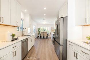 Single Family Residence, 4143 Sumac dr, Sherman Oaks, CA 91403 - 18