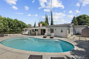 Single Family Residence, 9651 Oso ave, Chatsworth, CA 91311 - 32