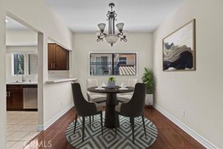 Condominium, 14247 Riverside dr, Sherman Oaks, CA 91423 - 4