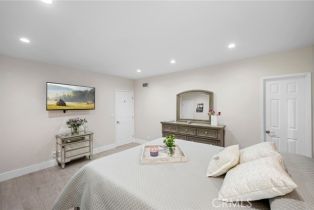 Condominium, 9552 Via Venezia, Burbank, CA 91504 - 11