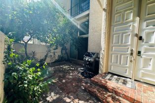 Condominium, 6238 Shoup ave, Woodland Hills, CA 91367 - 5