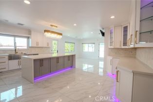 Single Family Residence, 122 Parish pl, Burbank, CA 91506 - 12