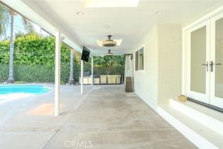 Single Family Residence, 122 Parish pl, Burbank, CA 91506 - 42