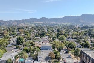 Single Family Residence, 122 Parish pl, Burbank, CA 91506 - 67