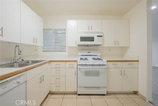 Condominium, 18350 Hatteras st, Tarzana, CA 91356 - 10