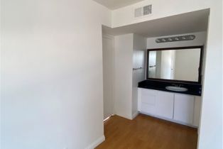 Condominium, 18411 Hatteras st, Tarzana, CA 91356 - 12