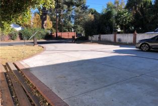 Single Family Residence, 5271 Woodlake ave, Woodland Hills, CA 91367 - 43