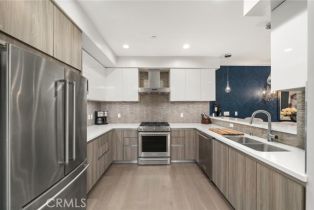 Condominium, 12045 Guerin st, Studio City, CA 91604 - 11