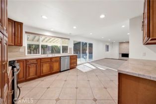 Single Family Residence, 17438 Blackhawk st, Granada Hills, CA 91344 - 14