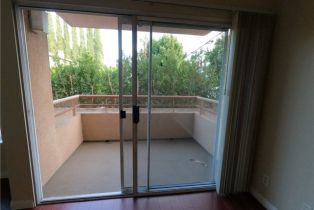 Apartment, 5060 Kester ave, Sherman Oaks, CA 91403 - 12