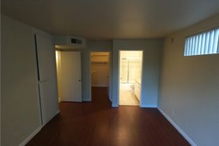 Apartment, 5060 Kester ave, Sherman Oaks, CA 91403 - 14