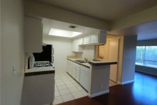 Apartment, 5060 Kester ave, Sherman Oaks, CA 91403 - 18