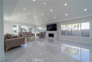 Single Family Residence, 902 WALNUT ave, Burbank, CA 91501 - 9