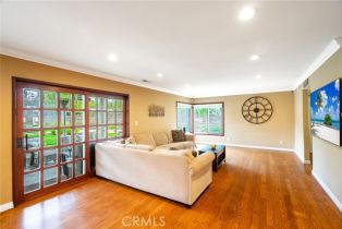 Single Family Residence, 10332 Steven pl, Chatsworth, CA 91311 - 17