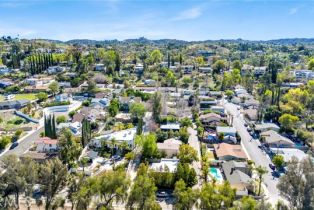 Single Family Residence, 22762 Avenue San Luis, Woodland Hills, CA 91364 - 34