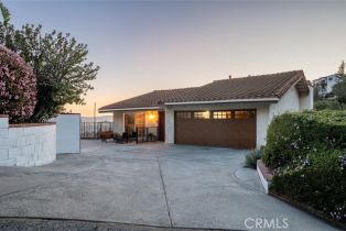 Single Family Residence, 1218 Tujunga ave, Burbank, CA 91501 - 2