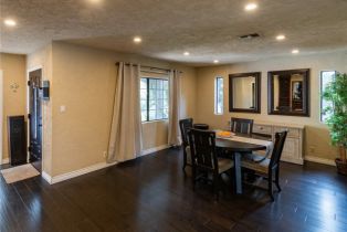 Single Family Residence, 16609 Chatsworth st, Granada Hills, CA 91344 - 3