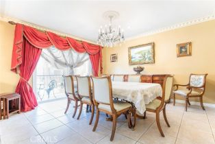 Single Family Residence, 521 Via Montana, Burbank, CA 91501 - 15