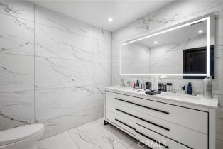 Single Family Residence, 16751 Devonshire st, Granada Hills, CA 91344 - 15