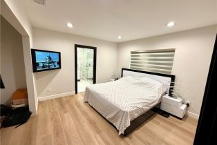 Single Family Residence, 16751 Devonshire st, Granada Hills, CA 91344 - 16