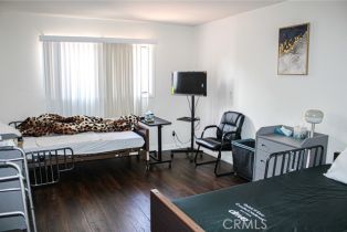 Single Family Residence, 16210 Halsey st, Granada Hills, CA 91344 - 3