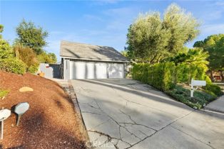 Single Family Residence, 17350 Angelaine way, Granada Hills, CA 91344 - 48