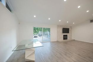 Single Family Residence, 16530 Bircher st, Granada Hills, CA 91344 - 4