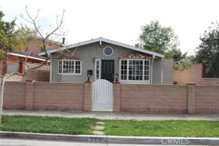 Single Family Residence, 8442 Doncaster, Huntington Beach, CA 92646 - 3