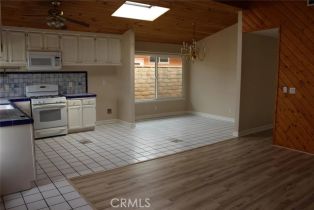 Single Family Residence, 8442 Doncaster, Huntington Beach, CA 92646 - 5