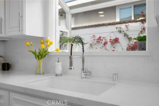 Single Family Residence, 3690 Alder ln, Pasadena, CA 91107 - 12