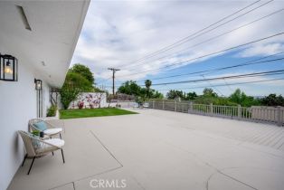 Single Family Residence, 3690 Alder ln, Pasadena, CA 91107 - 26