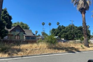 Single Family Residence, 1106 Victoria ave, Corona, CA 92879 - 3